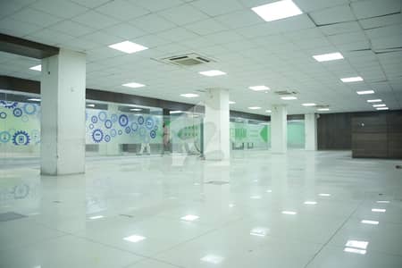 10000 Square feet Corporate Office For Rent