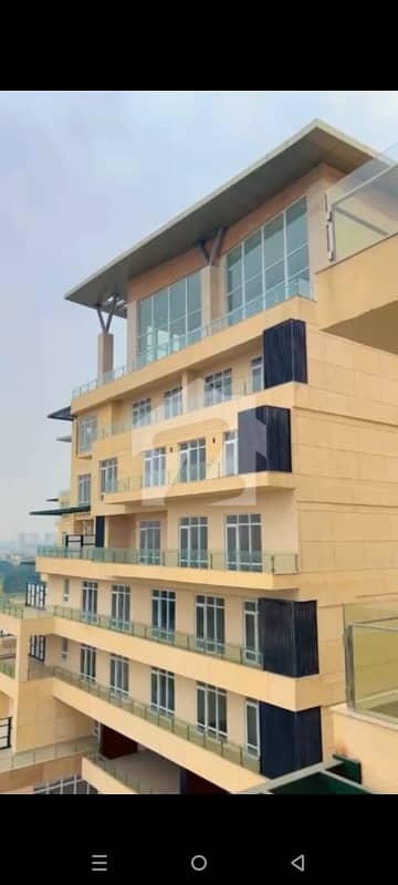 BEAUTIFUL 3 BEDROOM APARTMENT IN DHA RAYA CONDOMONIUM BUILDING. BEAUTIFUL 3 BEDROOM APARTMENT IN DHA RAYA CONDOMONIUM BUILDING.