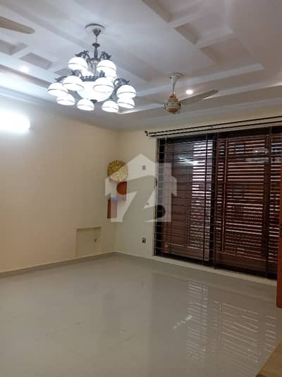 40*70 Beautiful Upper Portion In Media Town For Rent