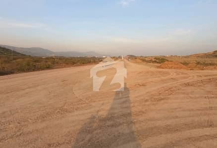 Kanal Cutting Plot For Sale In C14 Margalla Facing