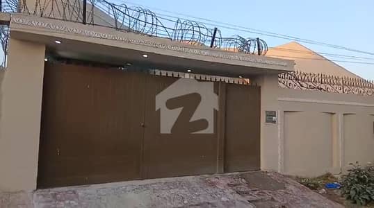 Single Storey 10 Marla House Available In Bahadurpur For Sale