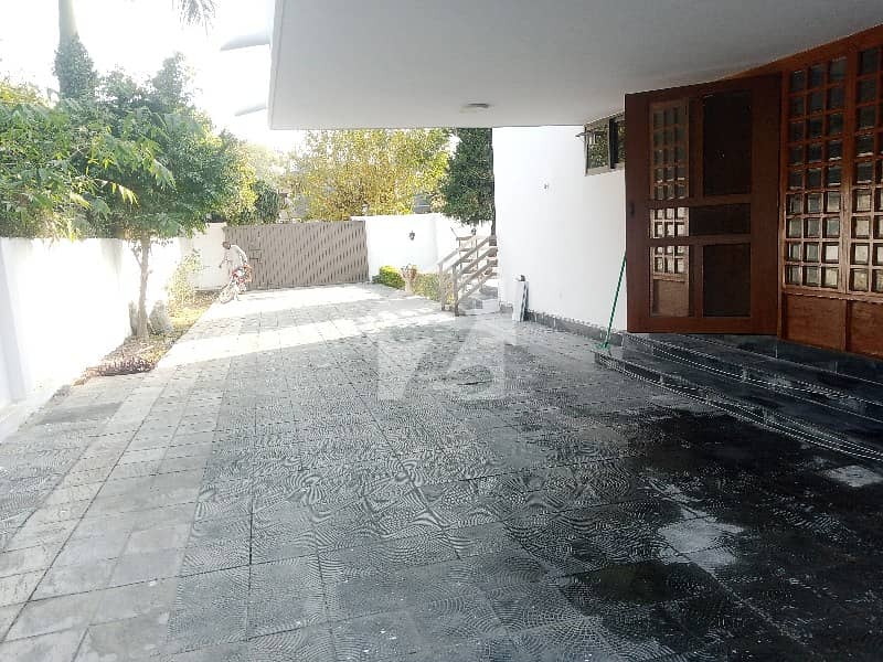 Beautiful House Available For Rent Beautiful House Available For Rent