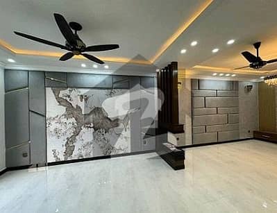10 MARLA BRAND NEW FULL HOUSE FOR RENT IN CHAMBALI BLOCK BAHRIA TOWN LAHORE