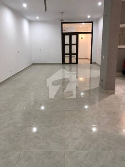Brand New 200 Yards Bungalow 6 Bedroom For Sale In Dha Phase 8