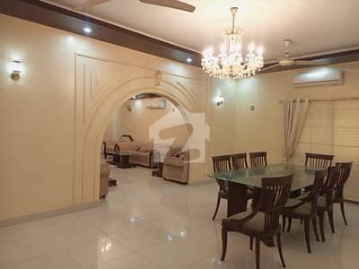 1000 Yards Bungalow For Sale In Dha Phase 6 1000 Yards Bungalow For Sale In Dha Phase 6