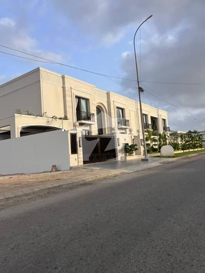 1000 Yards Plot For Sale in Dha Phase 8