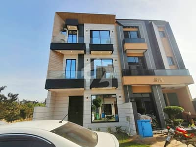 Prime Location 3 Marla House Is Available For Sale In Union Green