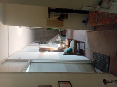 عسکری 1 عسکری,لاہور میں 3 کمروں کا 10 مرلہ فلیٹ 2.7 کروڑ میں برائے فروخت۔