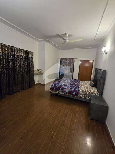 7.5 Marla Corner Double Storey House For Sale IN Saddar Cantt Near To CMH And Cantt Owner Built House