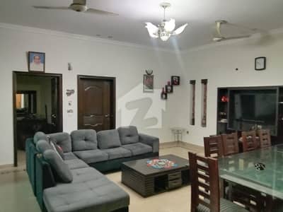 10Marla Double Storey House For Sale In Johar Town G Block Near G1 Market 4Bed 4.43 Crore 10Marla Double Storey House For Sale In Johar Town G Block Near G1 Market 4Bed 4.43 Crore
