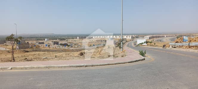 125sq yd Plot FOR SALE in Precinct-10B. All amenities nearby including MOSQUE, General Store & Parks