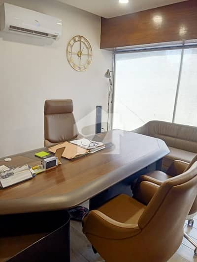 VIP LAVISH FURNISHED OFFICE FOR RENT WITH LIFT WITH EXECUTIVE CHAMBER WITH 20 INTO 25 PERSON EASY SETTING BUILDING TIME 9am INTO 8 PM. NO BROKER PLZ