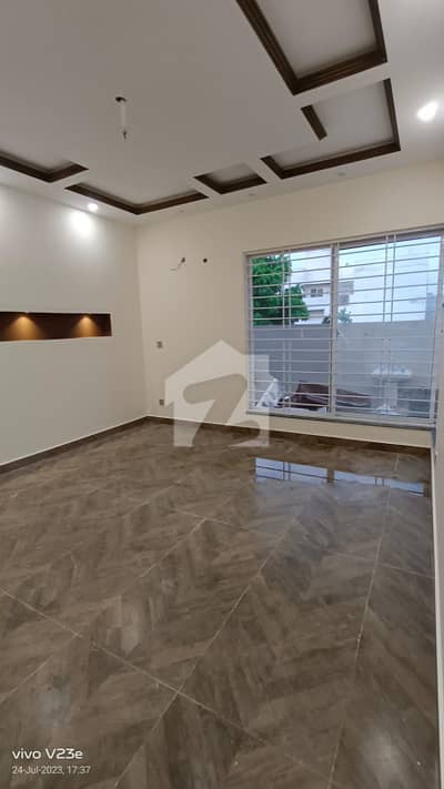10 Marla Double Storey Luxury House Available For Rent In Royal Orchard Multan
