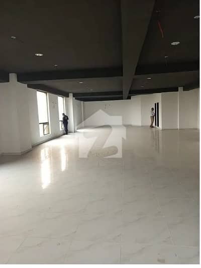 Brand New Building Area 1400 Square Feet Available For Rent Corporate Office In Gulberg 3 Lahore