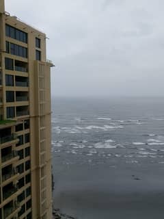 4-Beds Luxurious Apartment For Rent