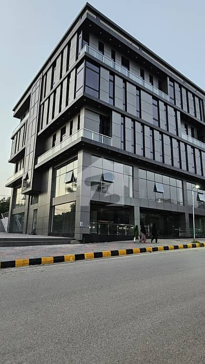 بلیو ایریا اسلام آباد میں 3 کنال عمارت 15.0 ارب میں برائے فروخت۔