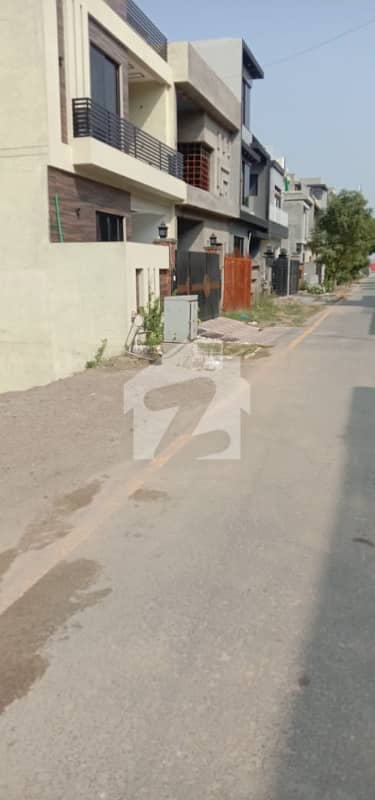 پارک ویو سٹی ۔ اوورسیز بلاک پارک ویو سٹی,لاہور میں 5 مرلہ رہائشی پلاٹ 52.0 لاکھ میں برائے فروخت۔