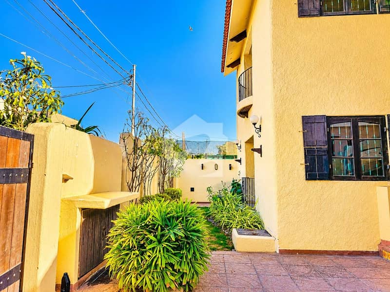 500 Square Yard House Available For Rent At DHA Phase 6 500 Square Yard House Available For Rent At DHA Phase 6