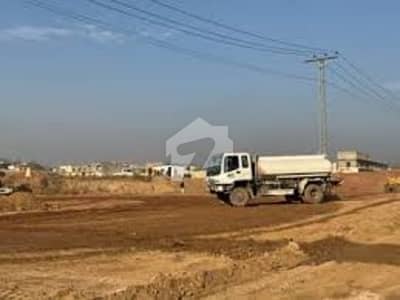ایف ۔ 14 اسلام آباد میں 10 مرلہ رہائشی پلاٹ 1.35 کروڑ میں برائے فروخت۔