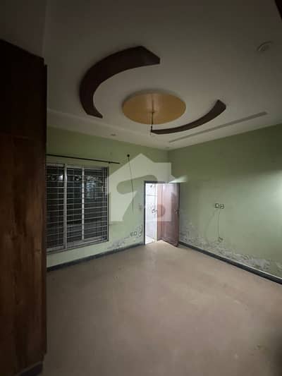 5 MARLA LOWER PORTION FOR RENT WITH GAS