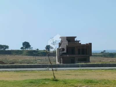 10 Marla Plot Available In Rose Sector For Sale