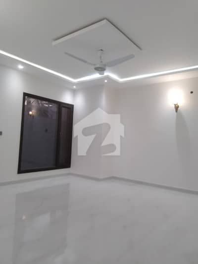ڈی ایچ اے فیز 4 ڈی ایچ اے ڈیفینس,کراچی میں 12 مرلہ بالائی پورشن 2.0 لاکھ میں کرایہ پر دستیاب ہے۔