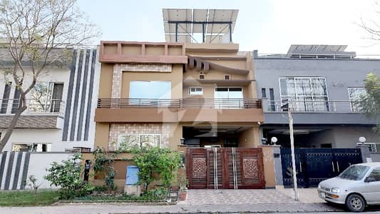A Spacious 6 Marla House In Dream Gardens Phase 1 For Sale
