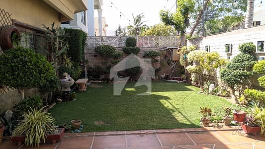 ڈی ایچ اے فیز 8 ڈی ایچ اے ڈیفینس,کراچی میں 3 کمروں کا 1 کنال بالائی پورشن 2.9 لاکھ میں کرایہ پر دستیاب ہے۔ ڈی ایچ اے فیز 8 ڈی ایچ اے ڈیفینس,کراچی میں 3 کمروں کا 1 کنال بالائی پورشن 2.9 لاکھ میں کرایہ پر دستیاب ہے۔