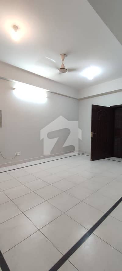 D17/2 MVHS Paradise Apartment Available For Sale