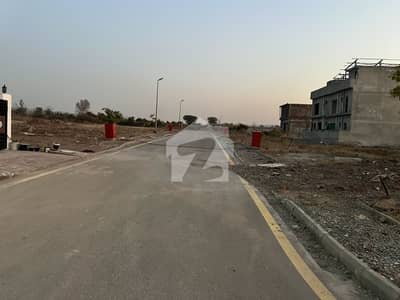 بحریہ انکلیو - سیکٹر آئی بحریہ انکلیو,بحریہ ٹاؤن,اسلام آباد میں 5 مرلہ رہائشی پلاٹ 82.0 لاکھ میں برائے فروخت۔