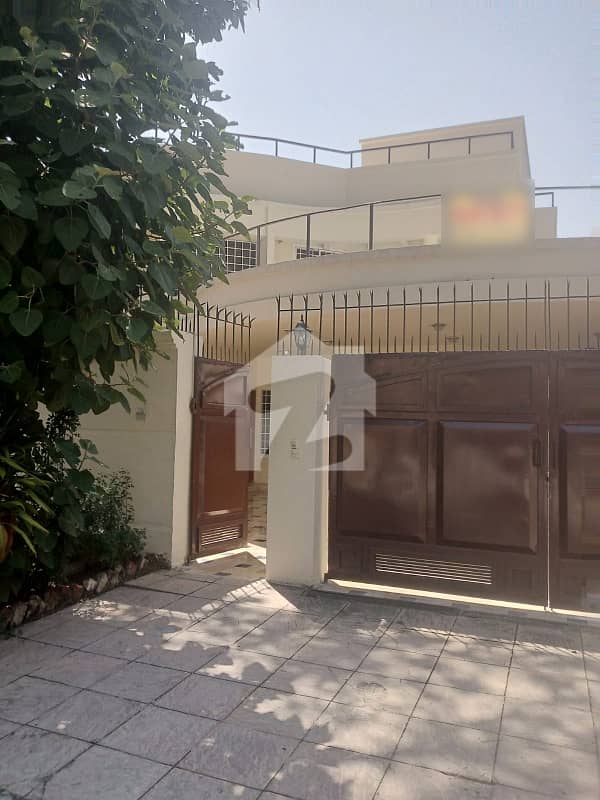 ایف ۔ 8/4 ایف ۔ 8,اسلام آباد میں 4 کمروں کا 1 کنال مکان 5.0 لاکھ میں کرایہ پر دستیاب ہے۔ ایف ۔ 8/4 ایف ۔ 8,اسلام آباد میں 4 کمروں کا 1 کنال مکان 5.0 لاکھ میں کرایہ پر دستیاب ہے۔