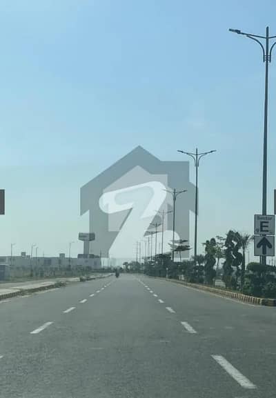 ڈی ایچ اے فیز9 پریزم - بلاک ای ڈی ایچ اے فیز9 پریزم,ڈی ایچ اے ڈیفینس,لاہور میں 1 کنال رہائشی پلاٹ 2.49 کروڑ میں برائے فروخت۔