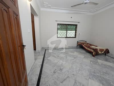 3 Bed Portion For Rent At G-10