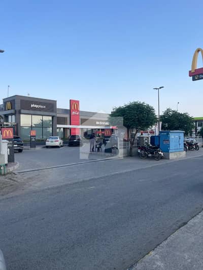 1 Kanal Plot Near MCDONALD Behind DHA RAYA GOLF Prime Location Residentail Plot Is Available For Sale In DHA Phase 7 Block Y Lahore Cantt