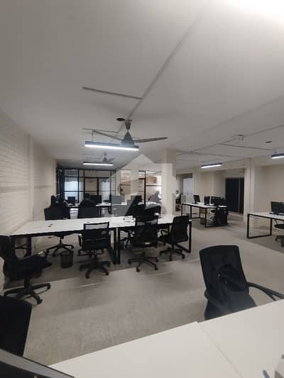 Office Available for Rent in Gulberg