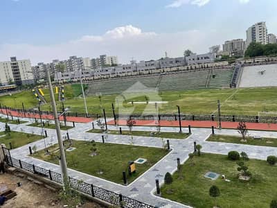 10 Marla Spacious 3 Bedroom Apartment is Available for Sale in Askari 11 Lahore cantt.