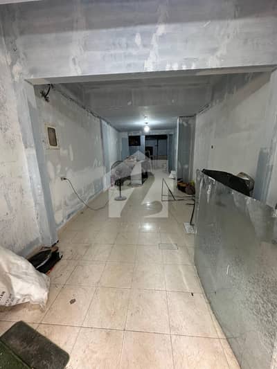 بہادر آباد گلشنِ اقبال ٹاؤن,کراچی میں 2 مرلہ Studio دکان 2.5 لاکھ میں کرایہ پر دستیاب ہے۔