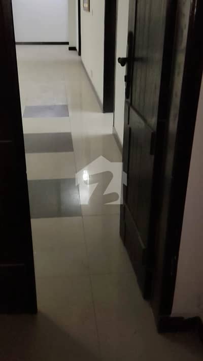 10 Marla 3 Bedroom Apartment Available For Rent In Askari 1 Lahore.