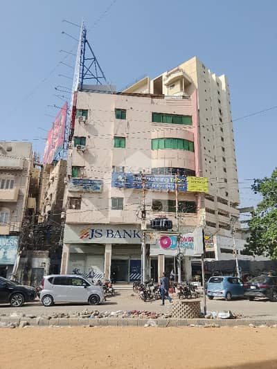 بہادر آباد گلشنِ اقبال ٹاؤن,کراچی میں 2 مرلہ Studio دفتر 1.5 کروڑ میں برائے فروخت۔