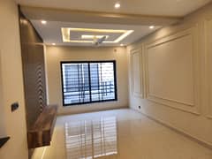 8 Marla House Available For Rent
