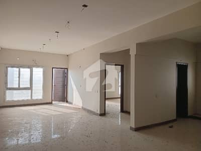 2100 Square Feet Flat In Clifton - Block 9 Is Available For sale