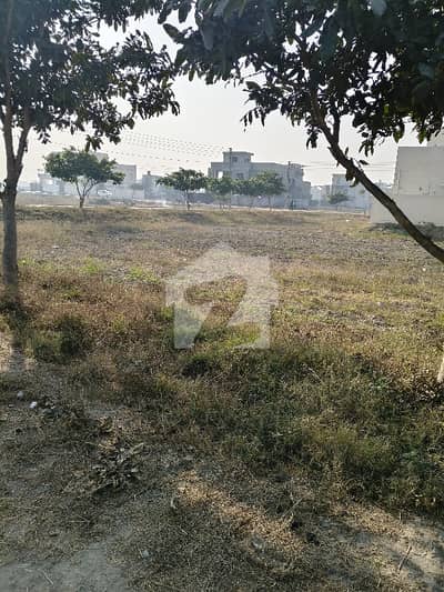 اے ڈبلیو ٹی فیز 2 اے ڈبلیو ٹی آرمی ویلفیئر ٹرسٹ,رائیونڈ روڈ,لاہور میں 1 کنال رہائشی پلاٹ 2.0 کروڑ میں برائے فروخت۔ اے ڈبلیو ٹی فیز 2 اے ڈبلیو ٹی آرمی ویلفیئر ٹرسٹ,رائیونڈ روڈ,لاہور میں 1 کنال رہائشی پلاٹ 2.0 کروڑ میں برائے فروخت۔