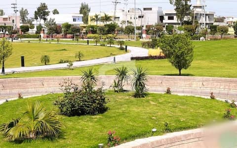 سینٹرل پارک - بلاک بی بی سینٹرل پارک ہاؤسنگ سکیم,لاہور میں 5 مرلہ رہائشی پلاٹ 75.0 لاکھ میں برائے فروخت۔