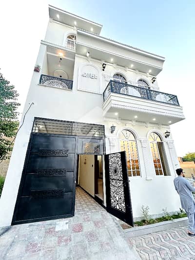 گرین کاٹیج ورسک روڈ,پشاور میں 4 کمروں کا 4 مرلہ مکان 2.15 کروڑ میں برائے فروخت۔