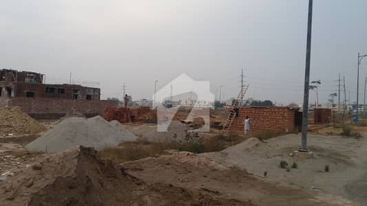 ڈی ایچ اے فیز9 پریزم - بلاک ایف ڈی ایچ اے فیز9 پریزم,ڈی ایچ اے ڈیفینس,لاہور میں 1 کنال رہائشی پلاٹ 2.8 کروڑ میں برائے فروخت۔ ڈی ایچ اے فیز9 پریزم - بلاک ایف ڈی ایچ اے فیز9 پریزم,ڈی ایچ اے ڈیفینس,لاہور میں 1 کنال رہائشی پلاٹ 2.8 کروڑ میں برائے فروخت۔