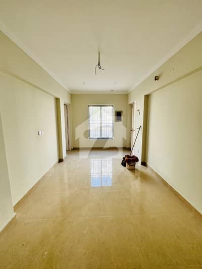 Beautiful 5 Marla House Very Close To Park.