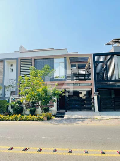 A Well-Maintained And Slightly Used House Is Available For Sale In A Prime Location Of Dream Gardens Lahore.