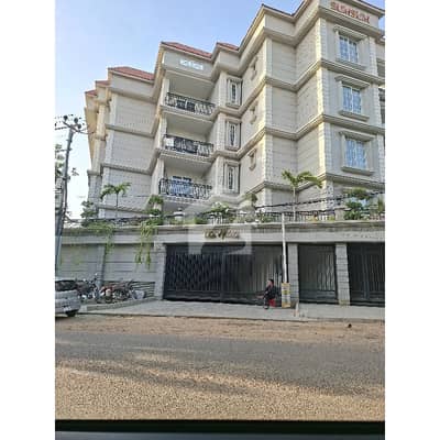 BRAND NEW LUXRY FLAT FOR SALE