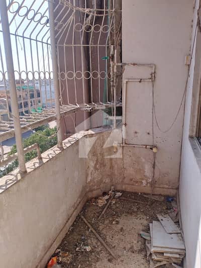 گلستانِِ جوہر ۔ بلاک 20 گلستانِ جوہر,کراچی میں 3 کمروں کا 6 مرلہ فلیٹ 1.1 کروڑ میں برائے فروخت۔ گلستانِِ جوہر ۔ بلاک 20 گلستانِ جوہر,کراچی میں 3 کمروں کا 6 مرلہ فلیٹ 1.1 کروڑ میں برائے فروخت۔