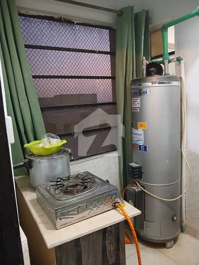 FLAT FOR SALE SAIMA PRESIDENCY BLOCK 7 MAIN SAFORA ROAD GULISTAN E JOUHER KARACHI